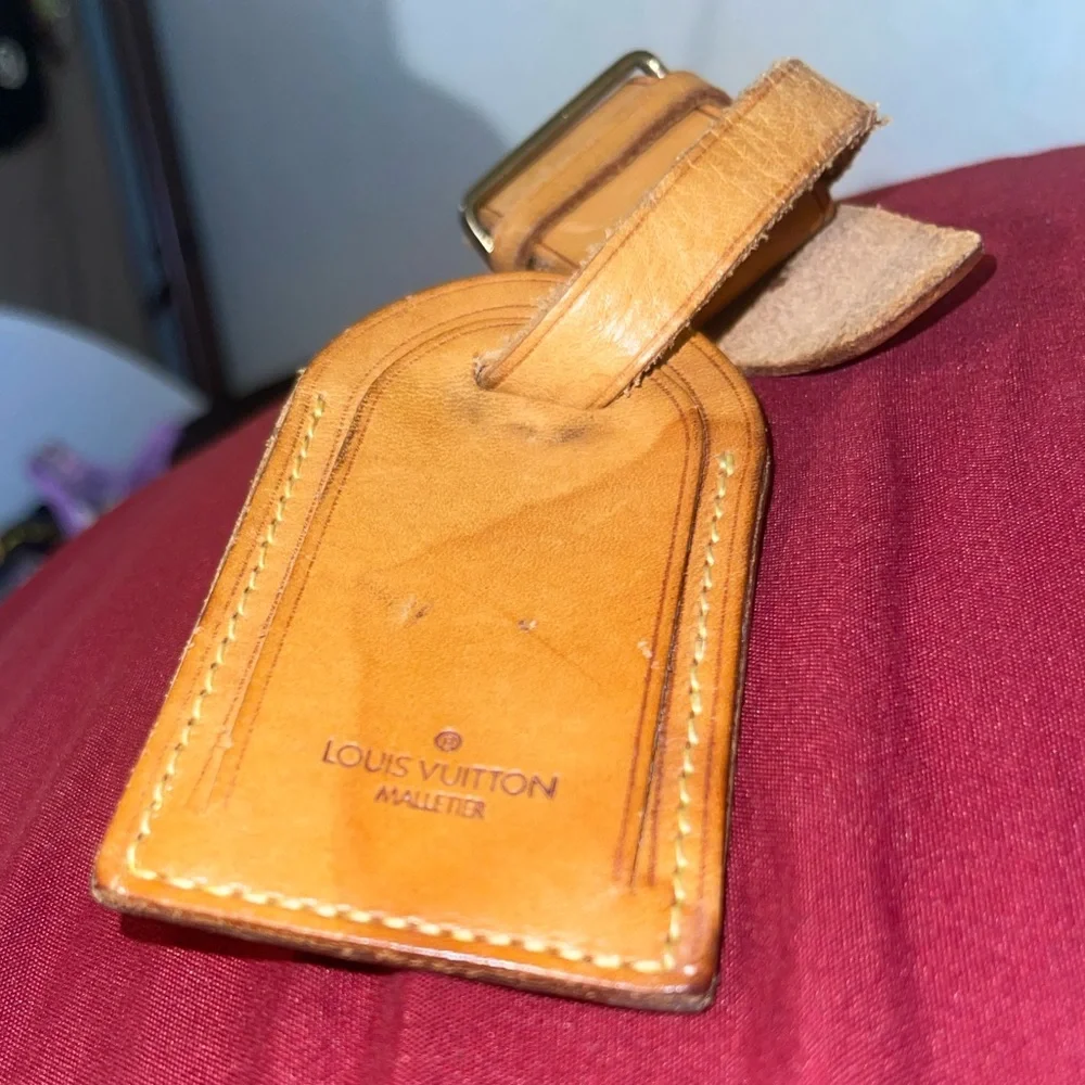 Louis Vuitton Luggage Tag - Picture 1 of 2